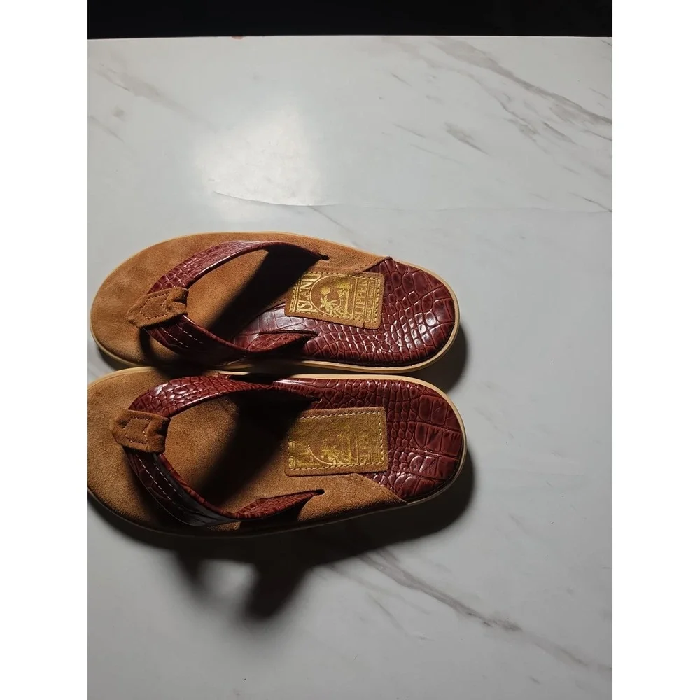 Island‎ Slipper Brown Suede Mens Size 5 MADE IN HAWAII Flip Flops Sandals